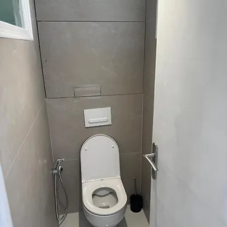 Aéroport Appartement *
